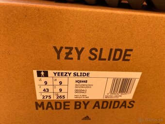 Yeezy slides onyx and glow - 3