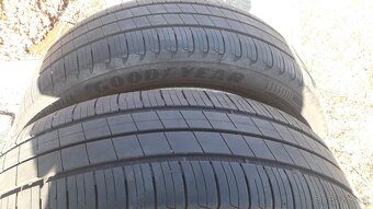 Goodyear - Efficient Grip Performance 195/55 R20 95H - 3