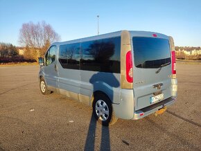 Renault trafic 2,0 dci,2011, predĺžený,9miest,klima - 3