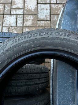 Predám pneu letné Bridgestone 175/60 R16 - 3