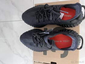 Yeezy Boost 350 V2 MONO CINDER - 3