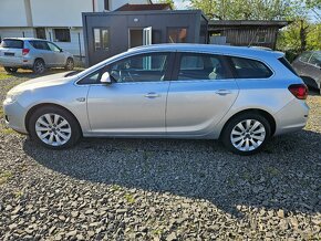 Opel Astra J 1.7CDTI - 3