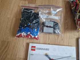 Lego Technic 42145 - 3