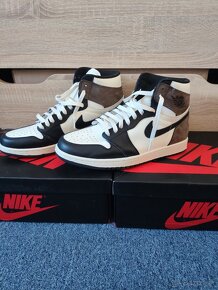 Jordan 1 Retro High Dark Mocha - 3