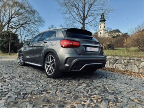 Mercedes-Benz GLA 45 Amg 4Matic - 3