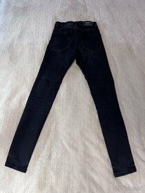 Čierne skinny jeans - 3