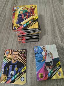 Kartičky panini FIFA 365 adrenalín 2024 - 3