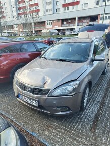 Kia ceed sw - 3