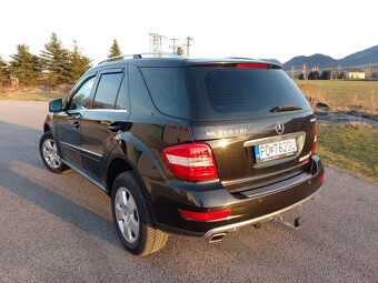 Mercedes ML 350 4 MATIC - 3