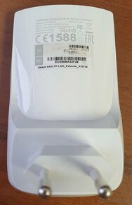 TP-LINK 300Mbps WiFi Extender (TL-WA854RE) - 3