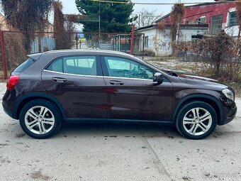 Mercedes Benz GLA 200d - Hnedá koža - 37.000km - 3