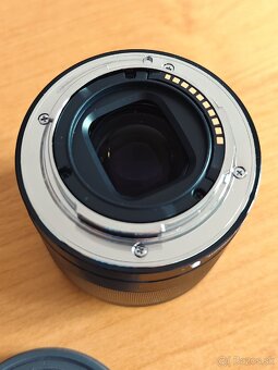 Sony 50mm f/1.8 E-Mount (APS-C) - 3