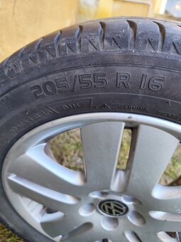 Gumy 205/55 r16 - 3