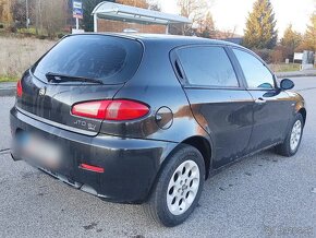 Alfa Romeo 147  1.9jtd 110kw  Manuál 6-rychlostný  Rok 2005 - 3