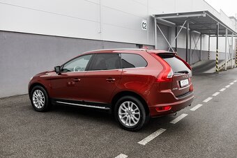 Volvo XC60 D5 AT6 151kW Momentum Geartronic AWD 10/2009 - 3