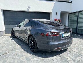 Tesla Model S 85 CSS Upgrade 2015 - 3