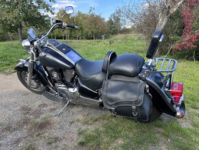 Suzuki Intruder VL1500 LC - 3