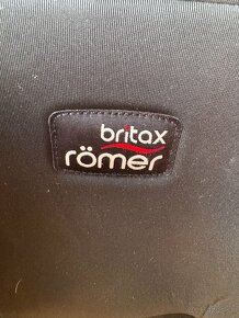 Predám autosedačku Britax Römer KIDFIX - 3