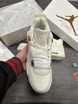 Air Jordan 4 Retro Gold And White tenisky full box - 3