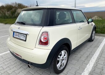 Mini Cooper 1,6benz. rok.2011 - 3