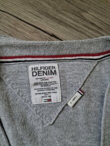 Sivý sveter Tommy Hilfiger - 3