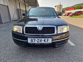 Predám Škoda Superb 2.8 V6 benzín 142 KW Elegance Automat - 3