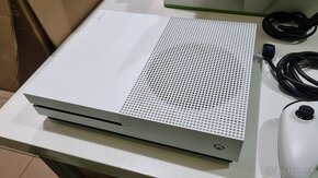 Xbox One S 1TB - 3