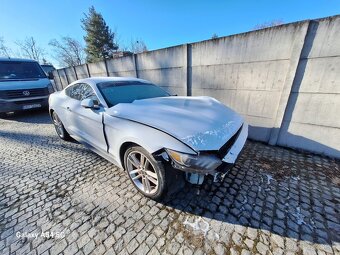 FORD MUSTANG 2.3 PREMIUM 2016 - 3