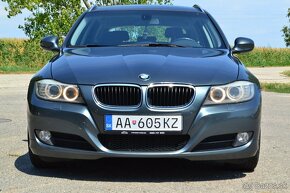 BMW 318d LCI e91 215tkm bi-xen PDC navi - 3