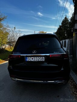 Mercedes Benz GLS - 3