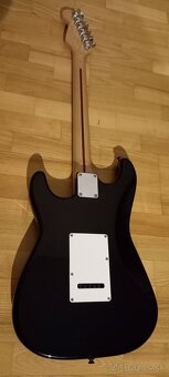 Squier Korea rok 1995 - 3