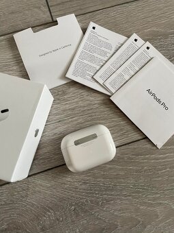 AirPods Pro - 3