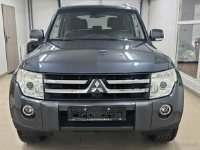 Mitsubishi PAJERO - 3