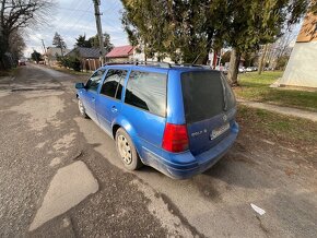 Volkswagen Golf Variant 1.4 - 3