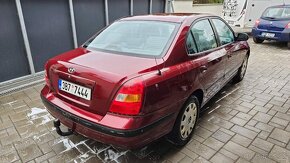 Hyundai Elantra 1.6 16V DOHC tažné klima 110tkm ČR STK 12/26 - 3