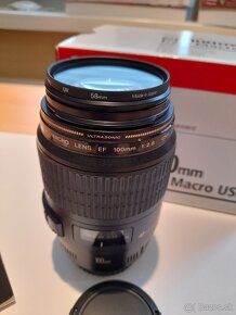 Canon EF 100mm f/2.8 Macro USM - 3