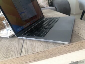 Apple MacBook Pro 2020 13,3" - 3