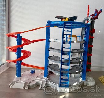 Hot Wheels City Super Ultimate Garage - 3