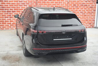 Volkswagen Passat Variant B9 2.0 TDI 110 kW R-line - 3