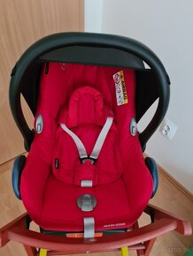 Autosedačka Maxi Cosi Cabriofix + ISOfix základňa - 3