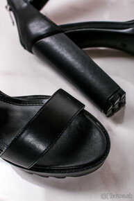 Čierne vysoké topánsky sandále sandálky na platforme - 3