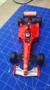 F1 1:18 Ferrari - 3