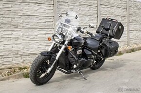 Suzuki Intruder 800M - 3