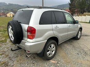 Toyota Rav4 2.0 benzín 110KW manuál 2001 4x4 - 3