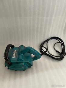 MAKITA 9741 Kefová brúska 860W - 3