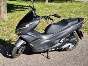 Honda PCX 125 - garážovaná, prvý majiteľ - 3