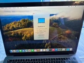 MacBook Air (model A1932) - 8GB RAM, 126GB SSD - 3