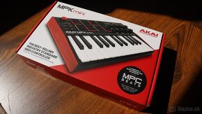 AKAI Professional MPK Mini MK3 - 3