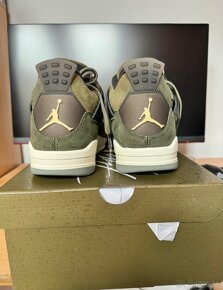 Jordan 4 Retro SE Craft Medium Olive 44,5 EU - 3