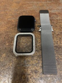 Apple watch SE 40mm - 3